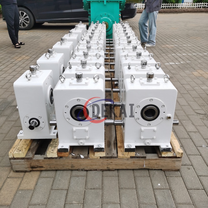 德凱非標批量定制精密包絡蝸輪蝸桿減速機輥壓線小側隙